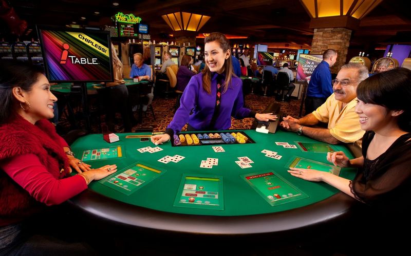 Pourquoi les jeux en direct dominent le paysage des casinos en ligne modernes